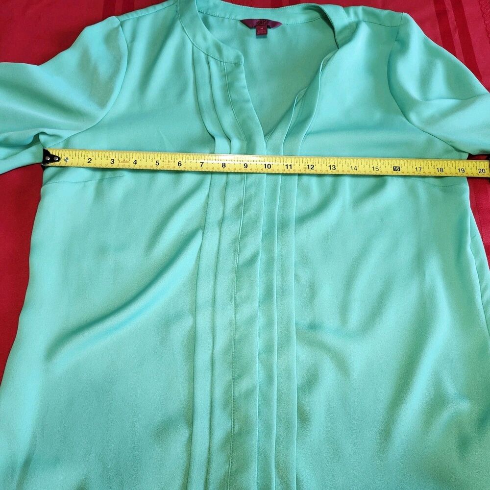 212 Collection Green Blouse Medium 3/4 Sleeve Pleated Front Top Office - Picture 5 of 11